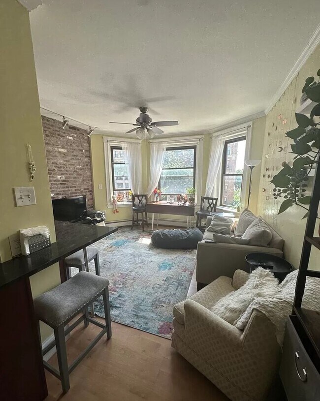 Foto del edificio - Perfect Fenway 2bed with Heat/hot water and gas included!