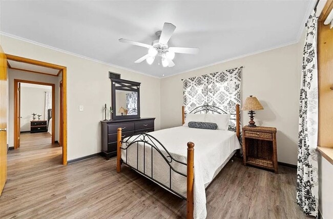 Building Photo - 2 Bed / 2 Bath in West Tulsa!