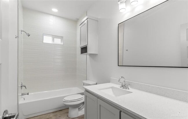 Building Photo - 1308 Sucre Dr