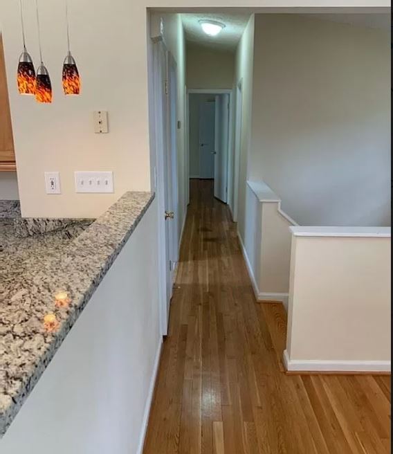 Foto del edificio - 4126 Maple Ave