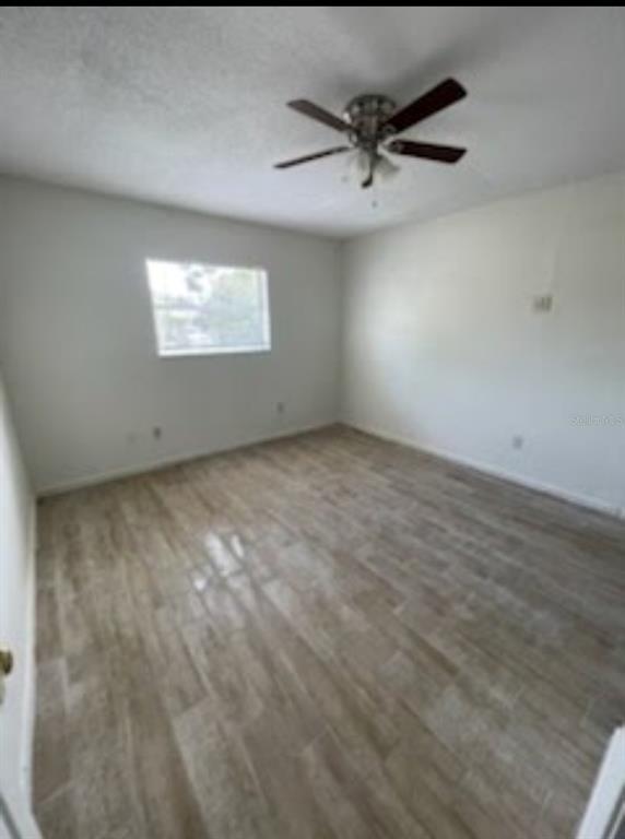 Foto del edificio - 4833 Crow St