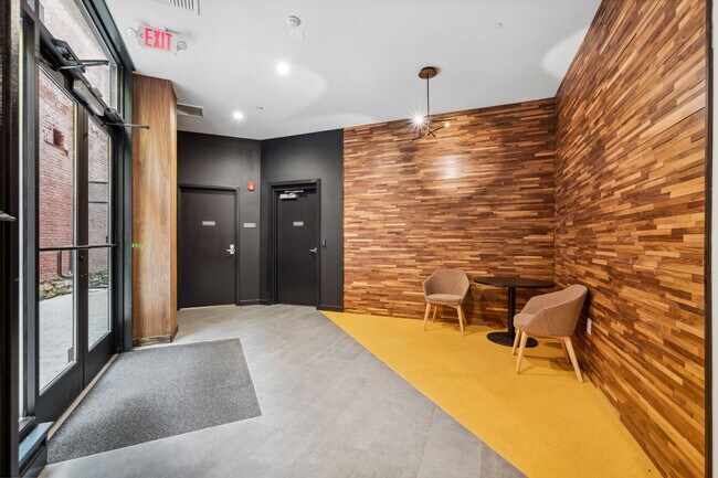 Foto del edificio - 3029 Glenwood Avenue