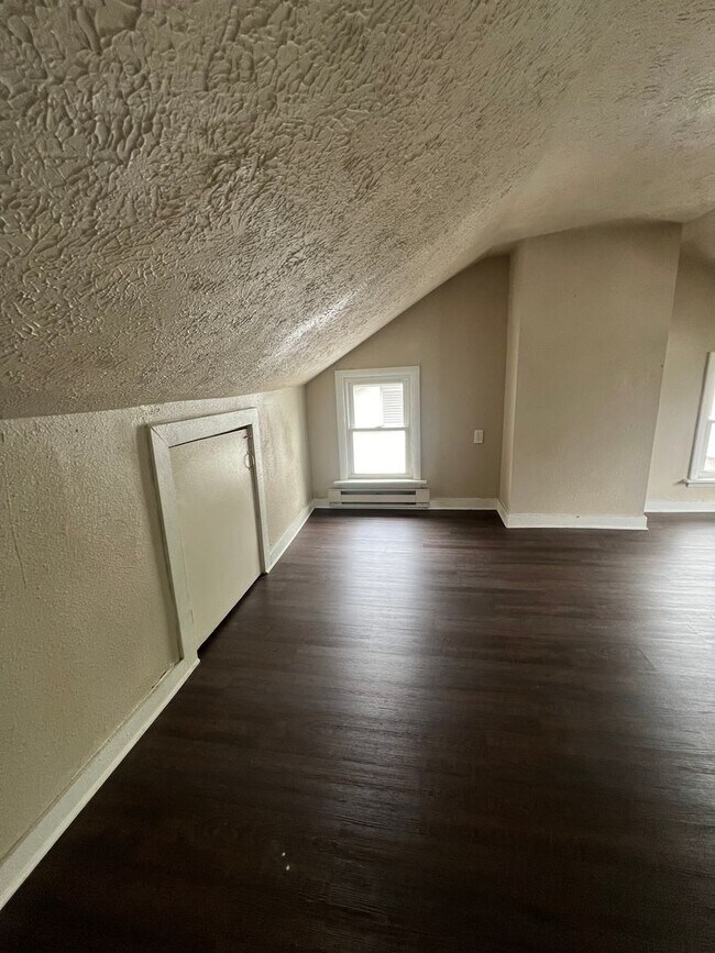 Building Photo - 3 bedroom home in Steelton PA!