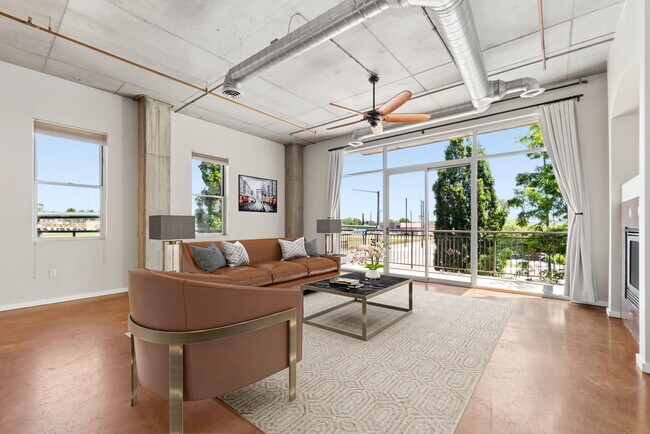 Building Photo - 2899 N Speer Blvd