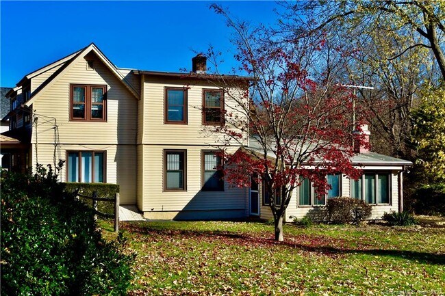 Foto del edificio - 269 Summer St