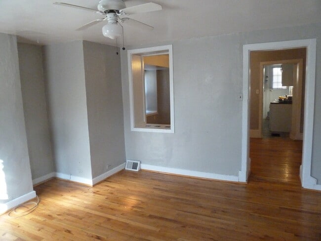 Building Photo - 4427 Silverwood St