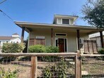 Foto principal - 3/2 Single Story Conveniently Located to D...