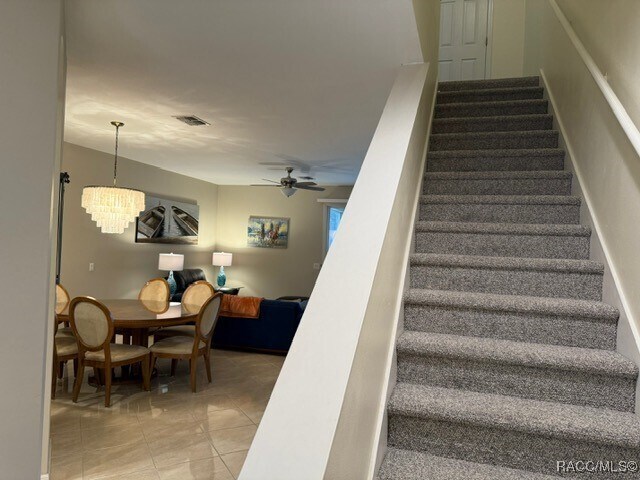 Foto del edificio - 1610 W Spring Meadow Loop