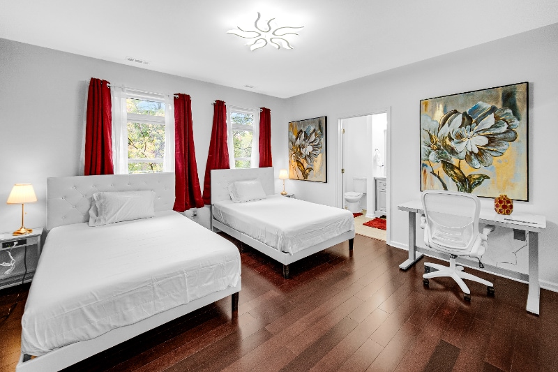 Photo - 1407 S Halsted St (Chicago, IL)