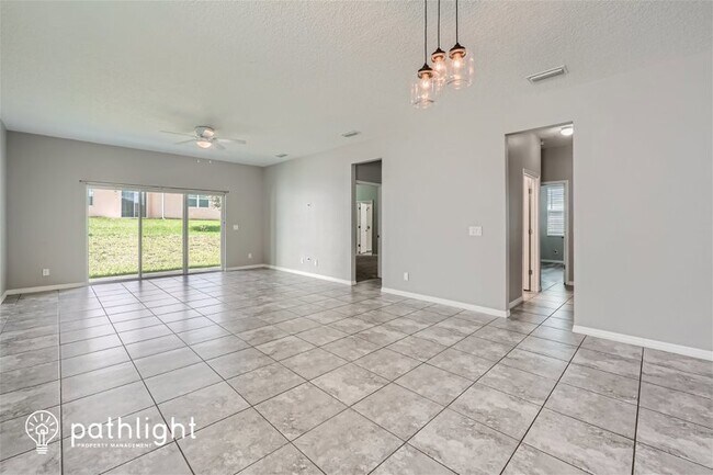 Building Photo - 937 Hilltop Park Court
