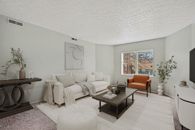 Photo - 564 Glenwood Ave Apartment