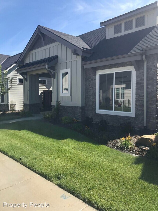 2 br, 2 bath House 126 W. Lockhart Ln House Rental in Meridian, ID