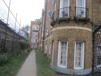 Building Photo - 3146 W Franklin Blvd