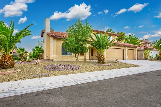 Building Photo - 9001 Feather River Ct