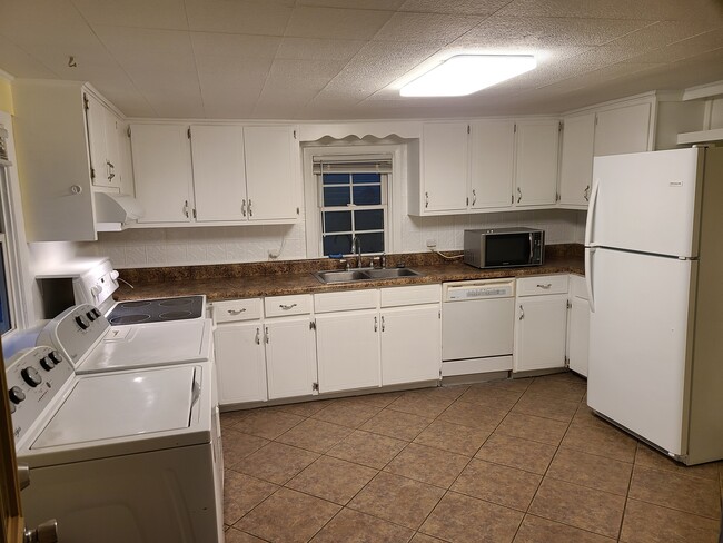 Foto del edificio - 614 Florida Ave