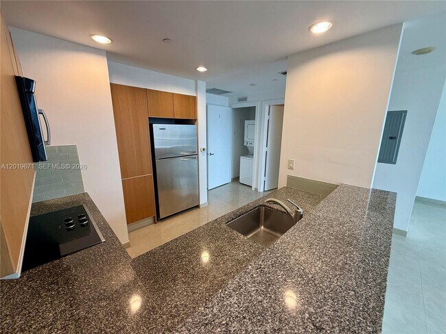 Foto del edificio - 1060 Brickell Ave