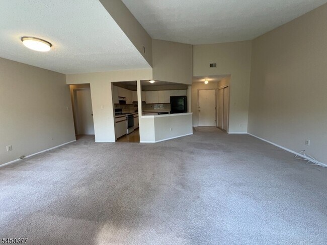 Foto del edificio - 179 Drake Ln