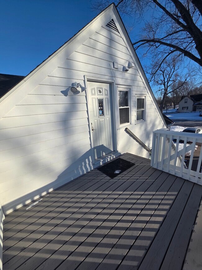 Foto del edificio - 335 Shakopee Ave E