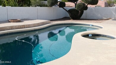 Building Photo - 7725 E Berridge Ln