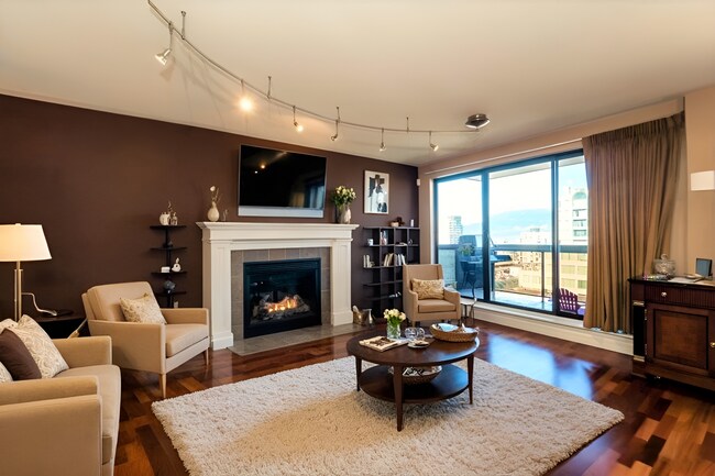 Photo du bâtiment - 1337 10th Av W