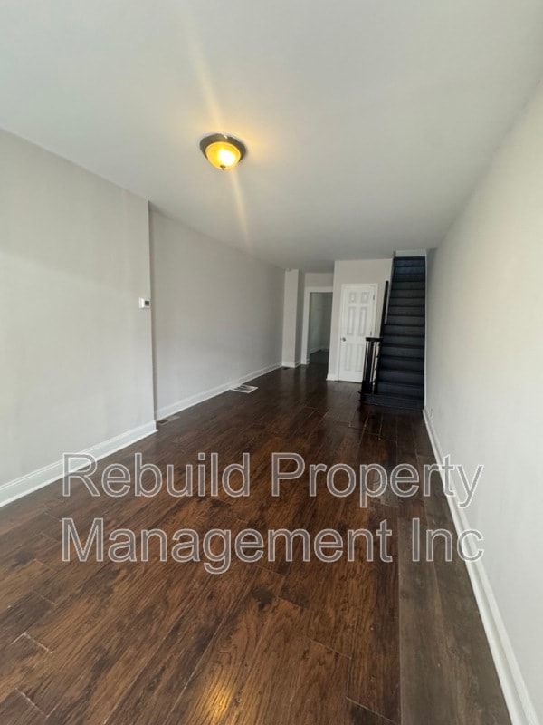 Building Photo - 5 S Conkling St