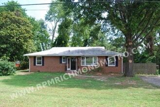 Building Photo - 4515 Olney Dr