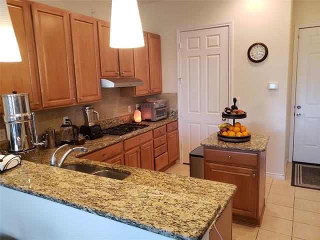 Foto del edificio - 1205 Lake Vista Ln