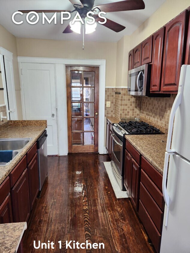 59 South Ave Unit 1, Staten Island, NY 10303 Room for Rent in Staten