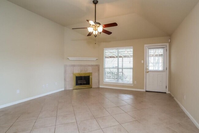 Foto del edificio - 10935 Sharon Cir