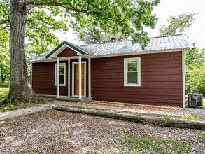 Building Photo - 3480 E Ketterer Rd