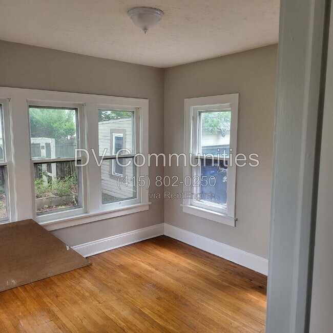 Foto del edificio - 1637 Eddington Rd