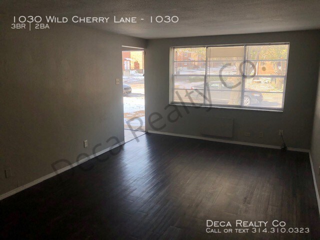 Building Photo - 3 Bedroom - 1.5 Bath Apartment near Clayton