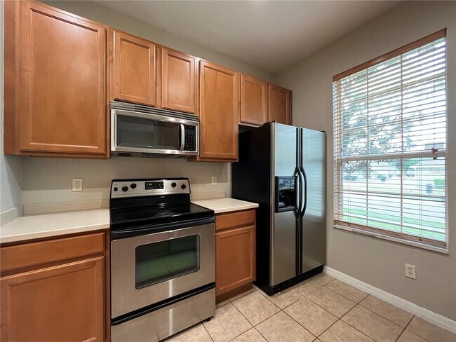 Building Photo - 14472 Clarkson Dr