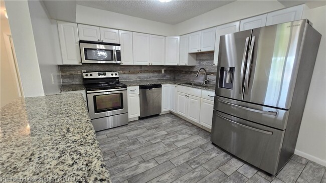 Foto del edificio - 1552 Cedarbrook St