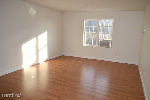 Foto del edificio - 5 Springhouse Trail