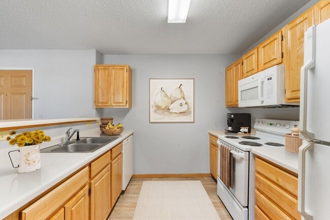 Building Photo - The Preserve at Commerce