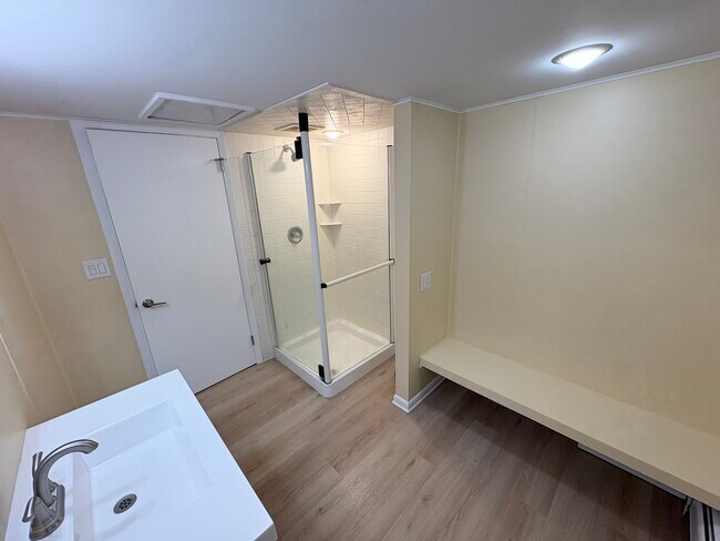 Foto del edificio - 12 Fieldstone Dr