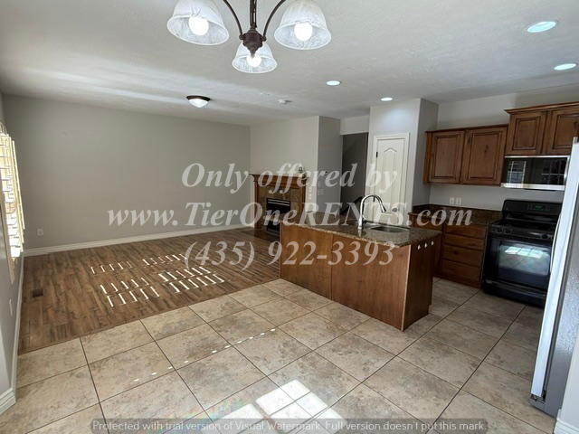 Building Photo - NO DEPOSIT option available for qualified renters!