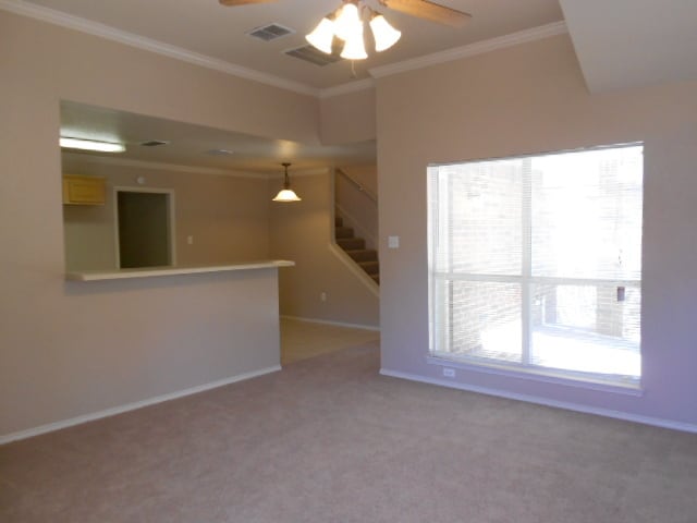 Building Photo - 3/2.5/2 COMING SOON!!! Great Location