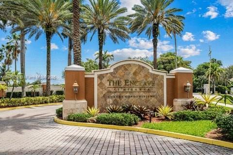 Building Photo - 2031 Renaissance Blvd