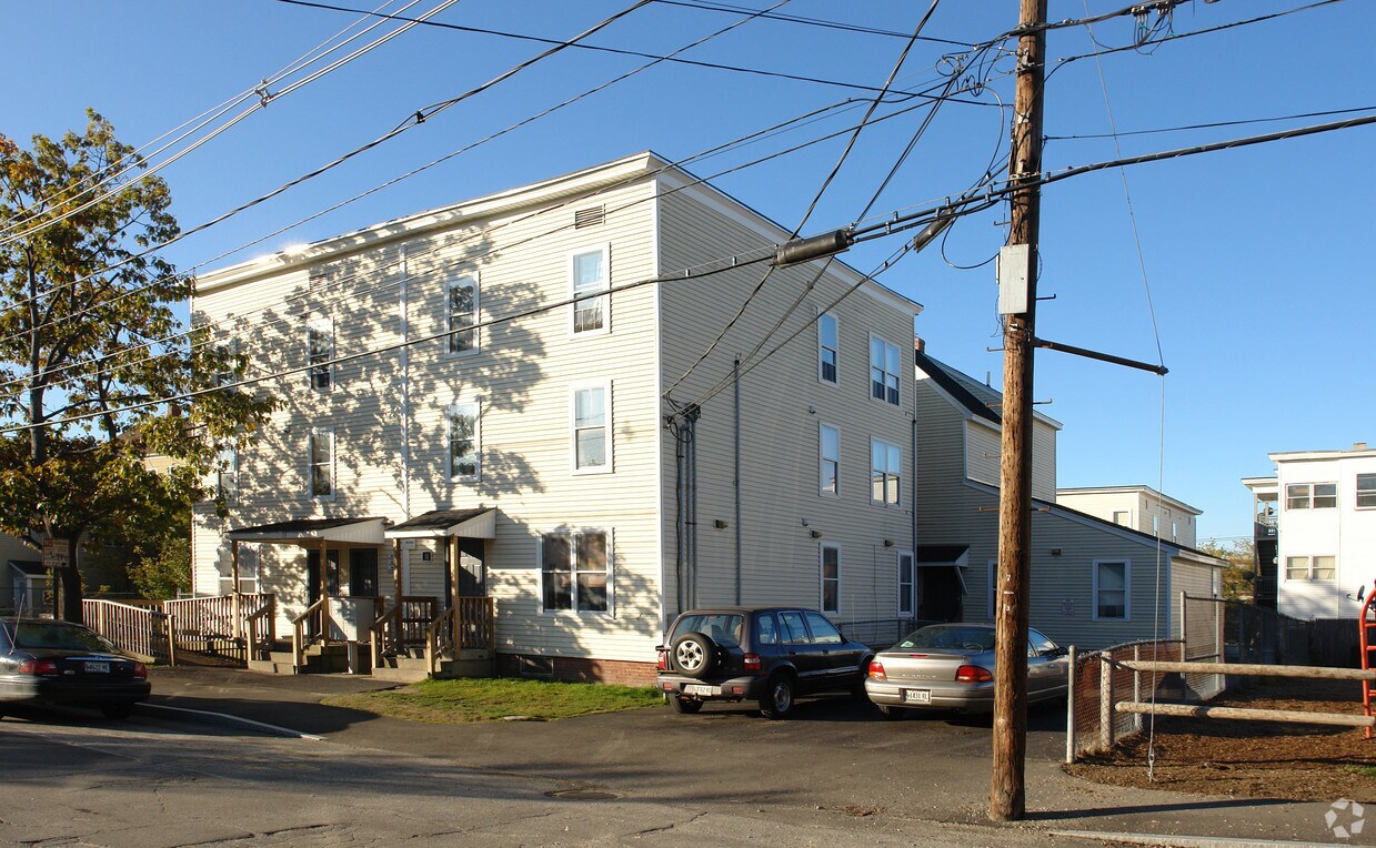73 Knox St, Lewiston, ME 04240 Apartments in Lewiston, ME