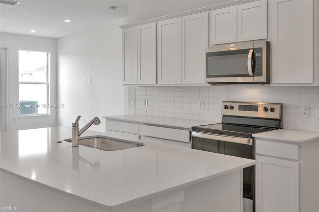 Building Photo - 3 br, 2.5 bath House - 6108 Rancho Lane 6108