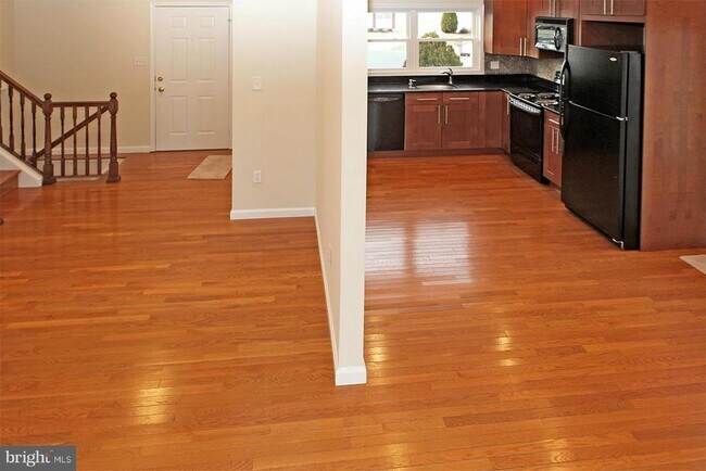 Building Photo - 730 Gentle Breeze Ct