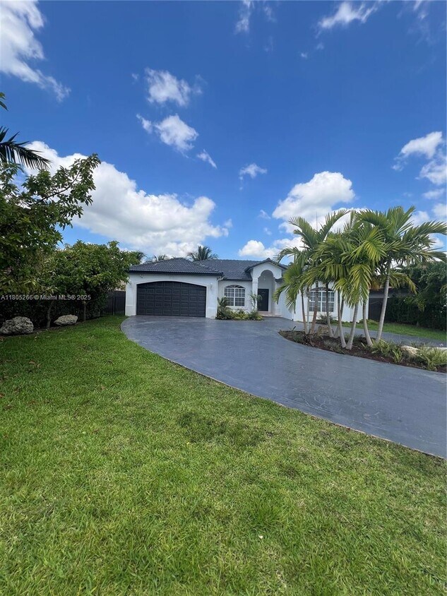 Foto principal - 2682 SW 139th Pl