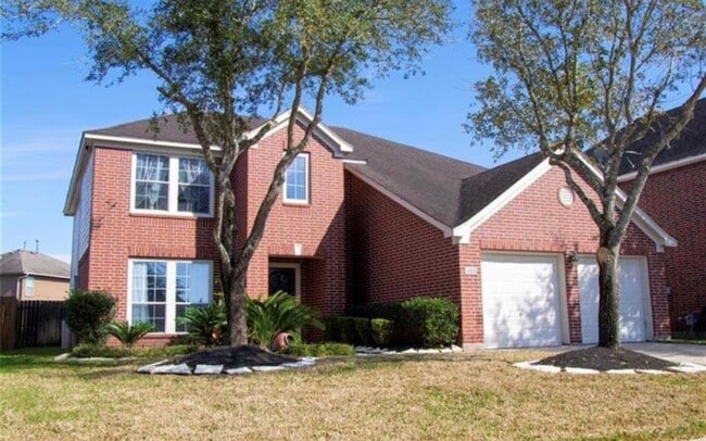 Building Photo - 2727 Troy Dr