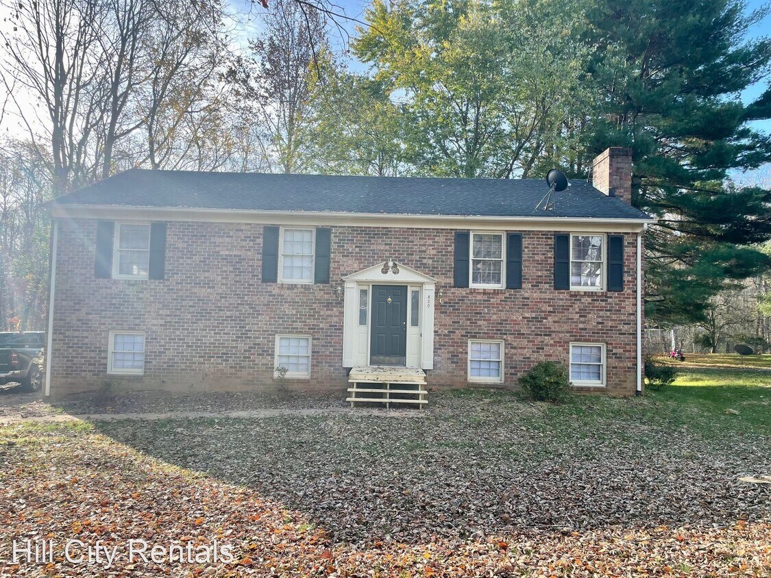 Primary Photo - 4 br, 3 bath House - 420 Poplar Forest Drive