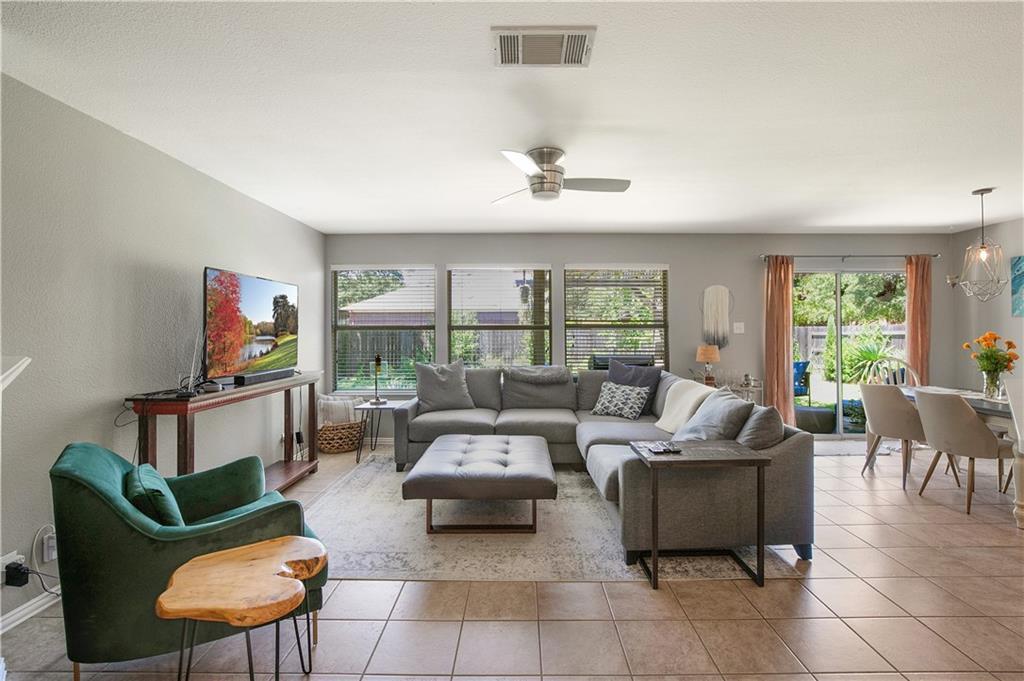 Foto principal - 4800 Rutherglen Dr