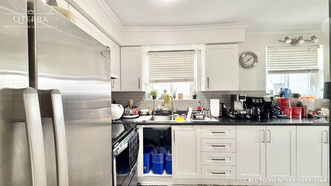 Building Photo - 34 Heatherside Dr