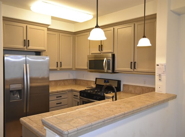 Photo - 2001 Club Center Drive Unit 1128 House