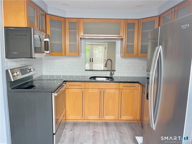 Foto del edificio - 35 Seaside Ave